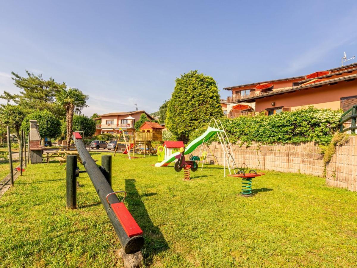 Apartment Residenza Agrifoglio-16 By Interhome Luino Exterior photo